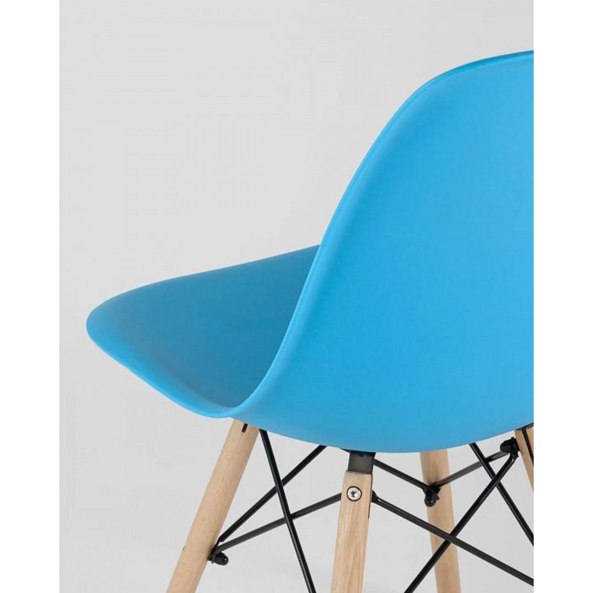 Набор из 4 стульев Eames    SGR_Y801-aqua-X4